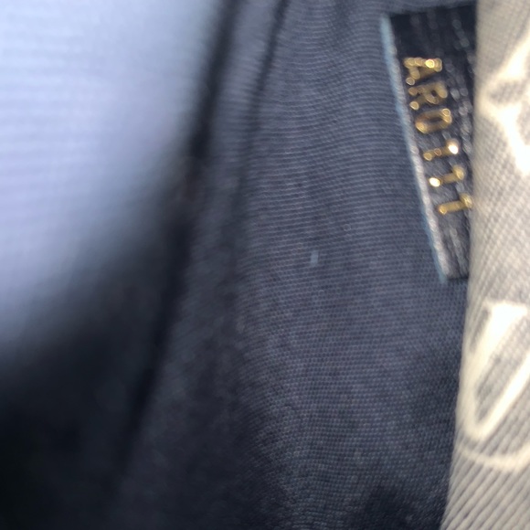 Louis Vuitton Romance Idylle - Picture 5 of 5